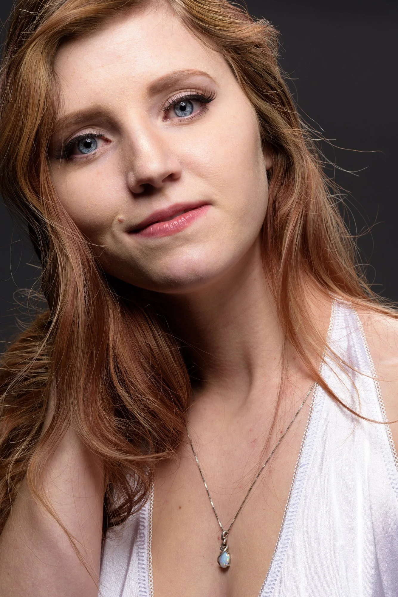 200 seamless grey portrait.jpg