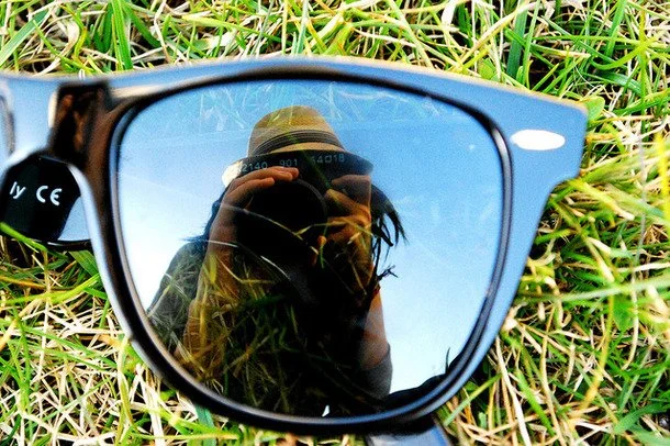 reflection in sunglasses.jpg