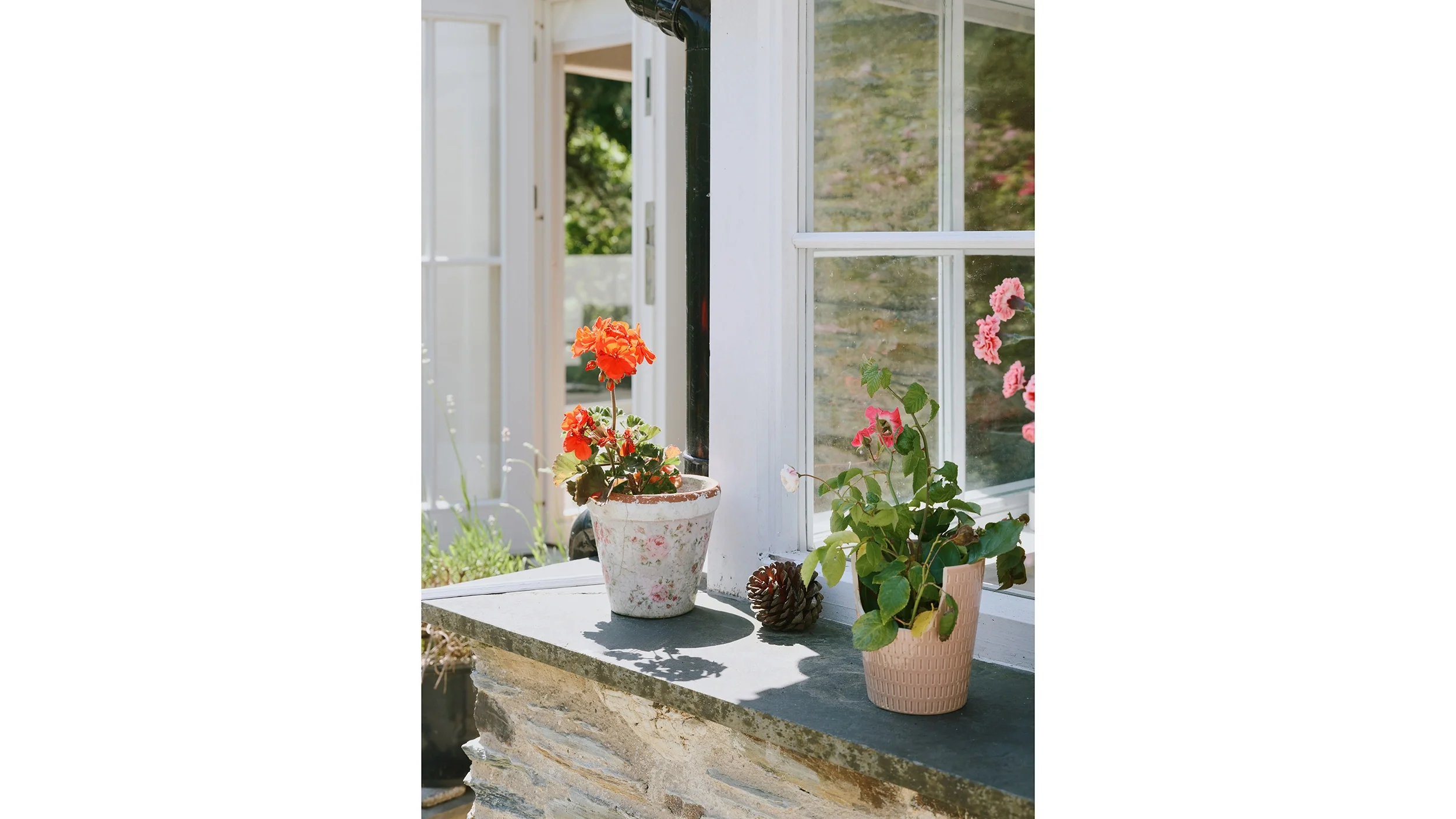 bridge-cottage-garden-house-landscape-architecture-residential-cornwall-UK-bridle-12.webp