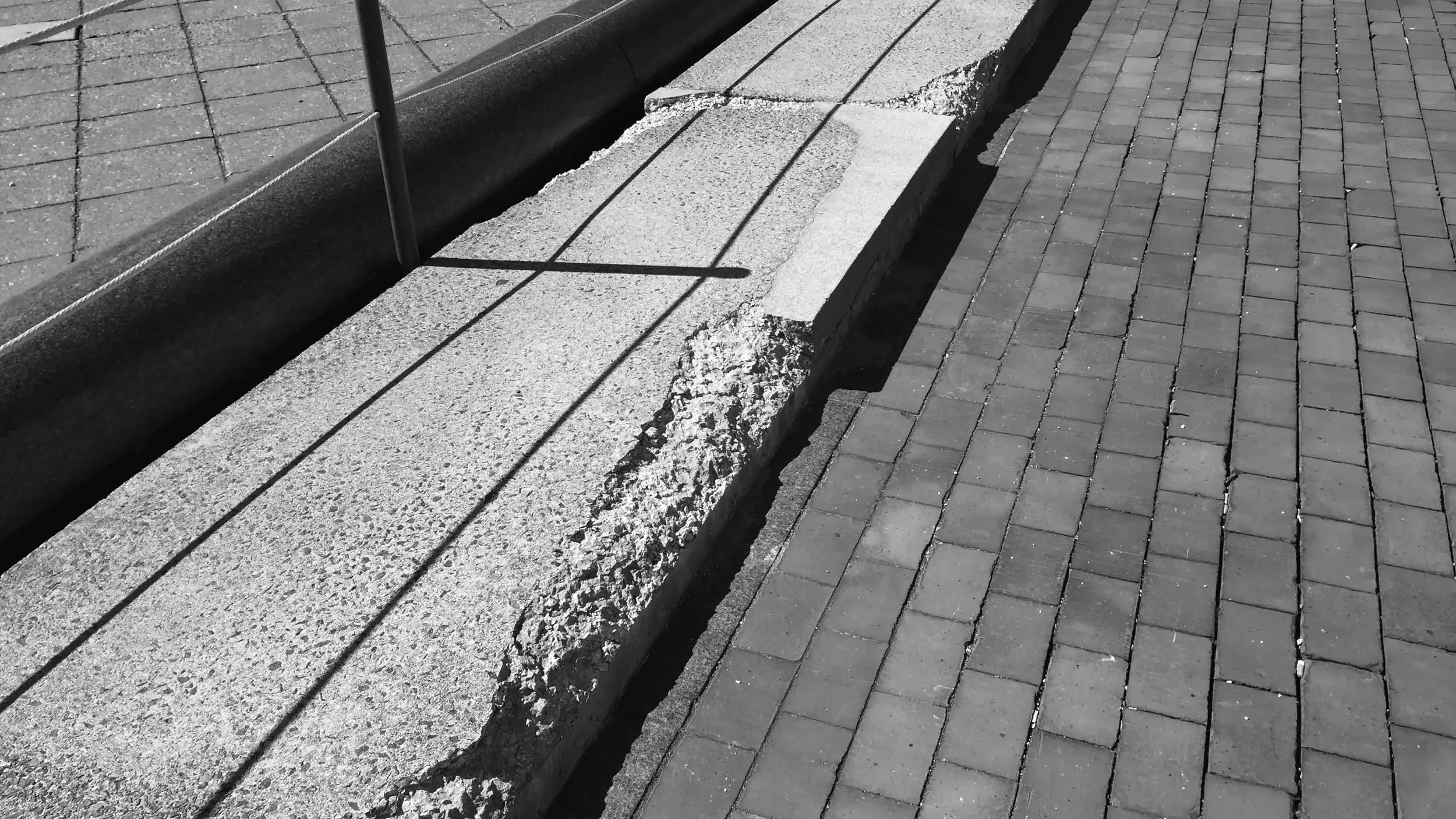 new-surface-water-feature-landscape-architecture-urban-design-christian-science-plaza-boston-bridle-3.webp