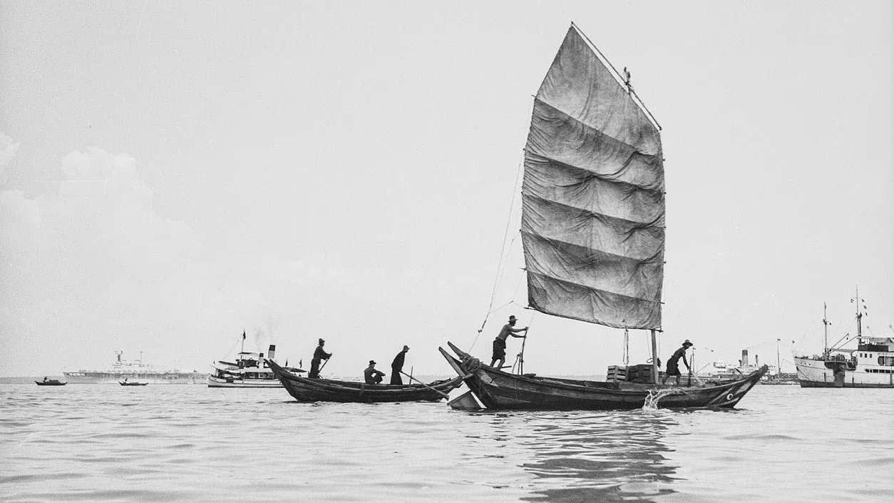 Sampan Sail