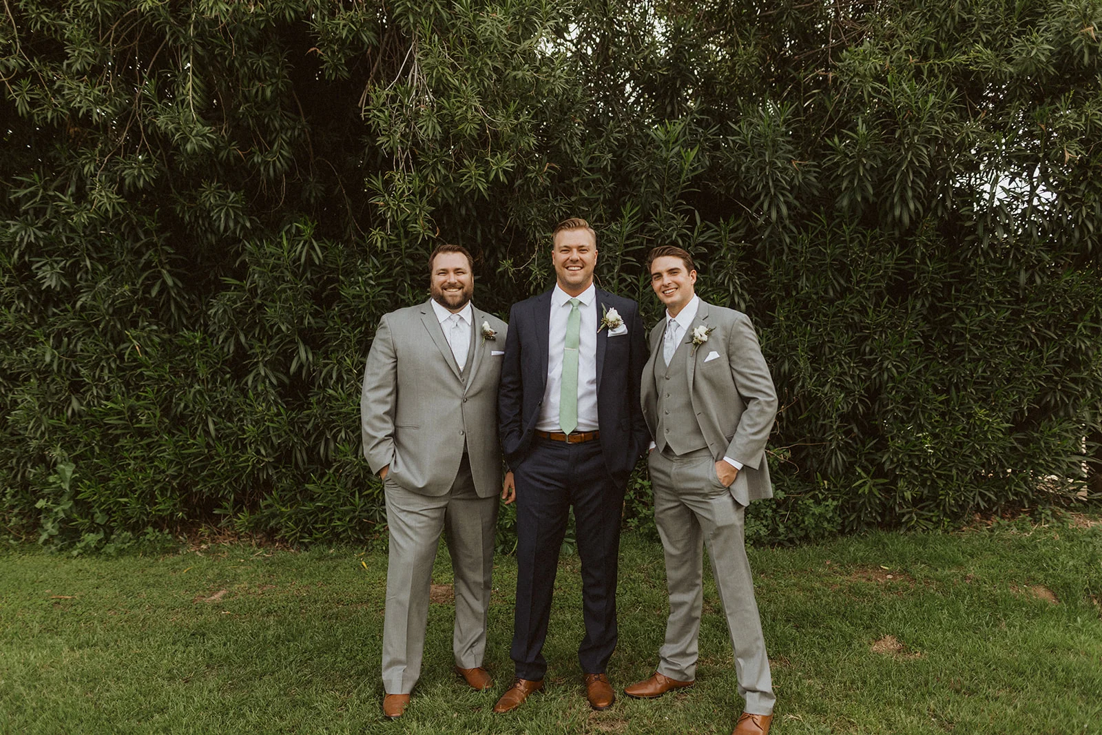 groomsmen_outdoor_portrait.jpeg