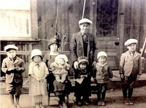 The Yamaichi family of Berryessa, circa 1926. Jimi Yamaichi is second from the right. Courtesy of Jimi Yamaichi.