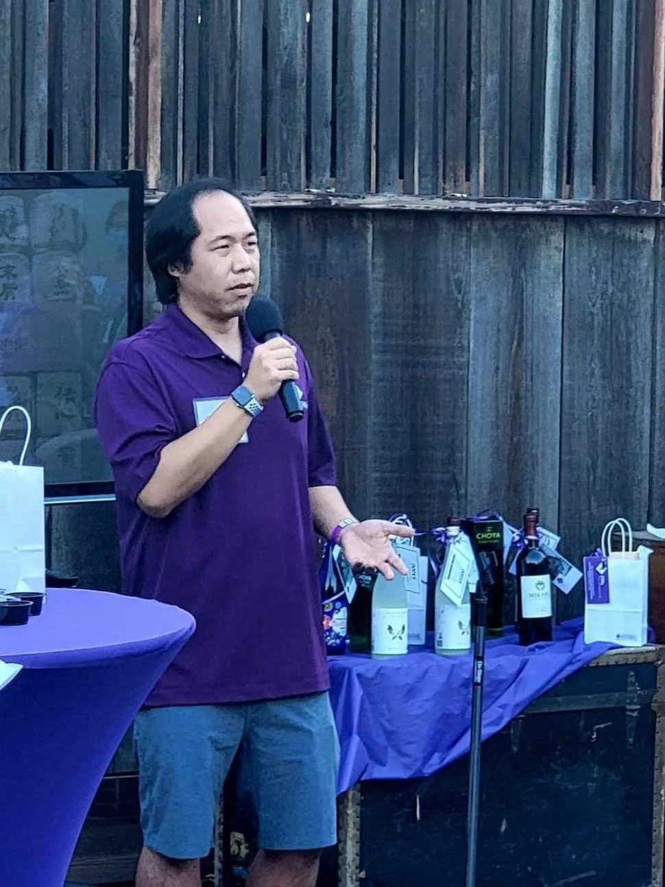 Olesyaning kaltaklangan anusi, telefonda suratga olingan, uy vazifasi Qiz dostining suratini sikish