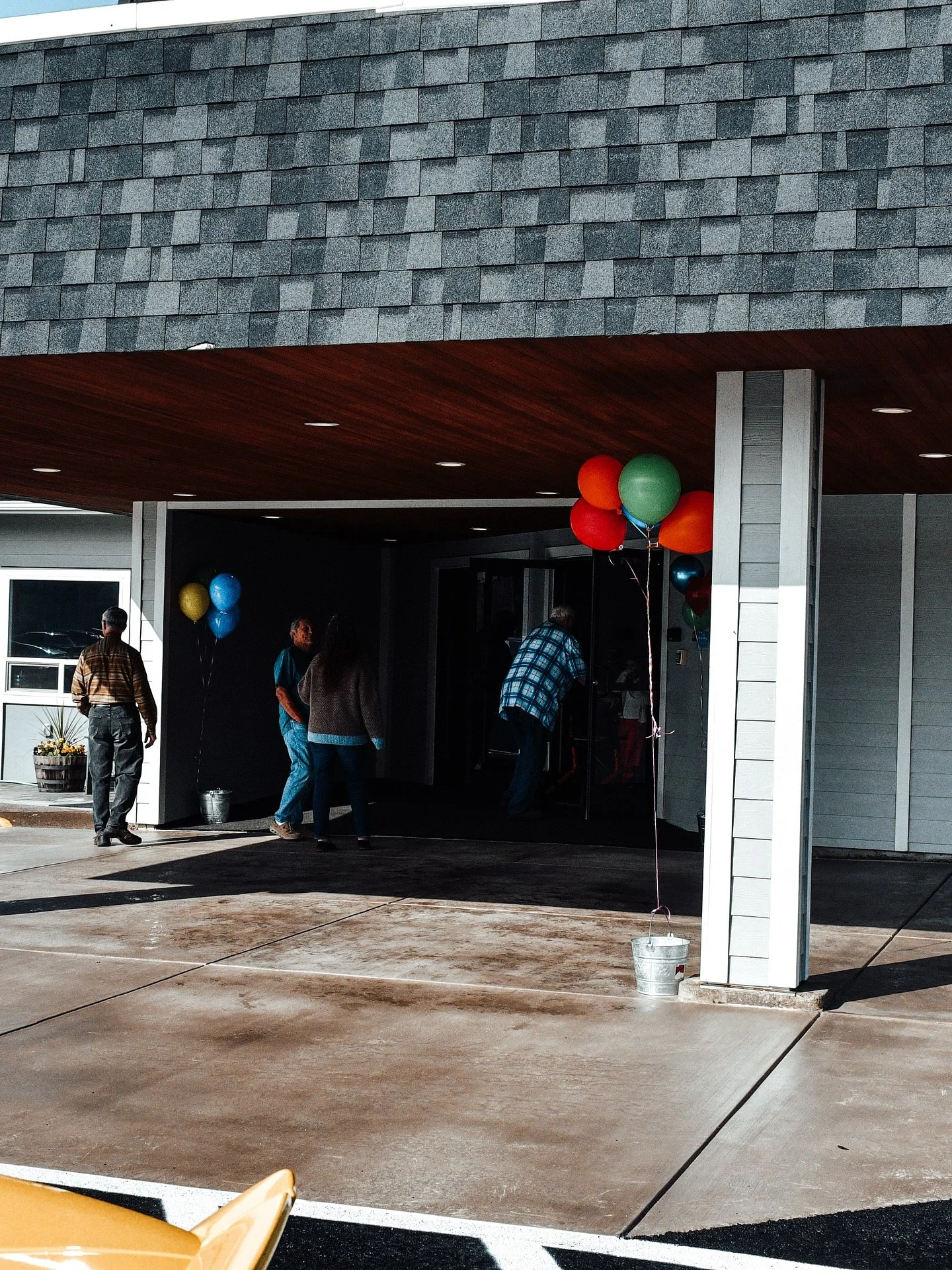 We can’t wait for you to walk through our doors tomorrow! π«ΆπΌ
See you at 10am for worship. Arrive early for coffee and conversation! βοΈ 
We’re a church that feels like family and loves like Jesus. #NewportNaz