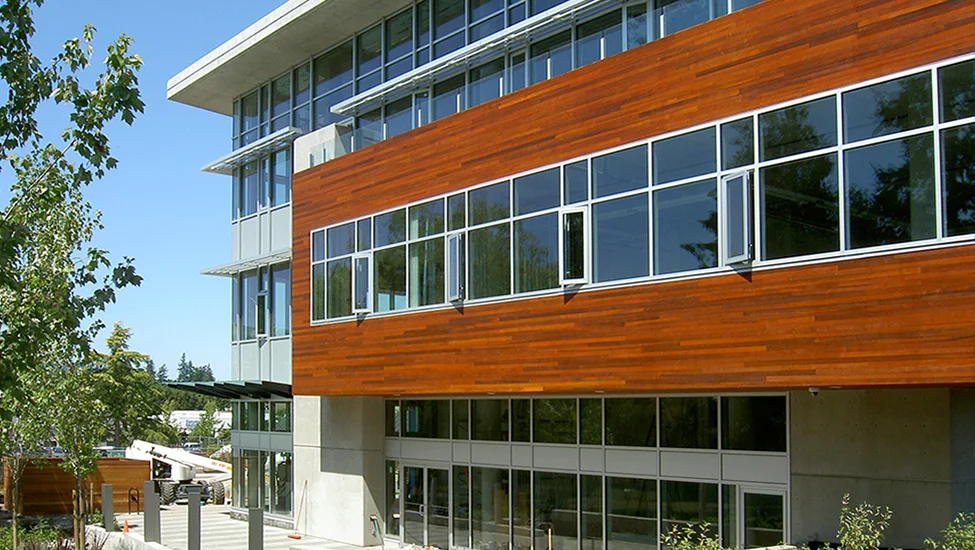 deHoog&Kierulf_victoria_architect_TheRaven.jpg