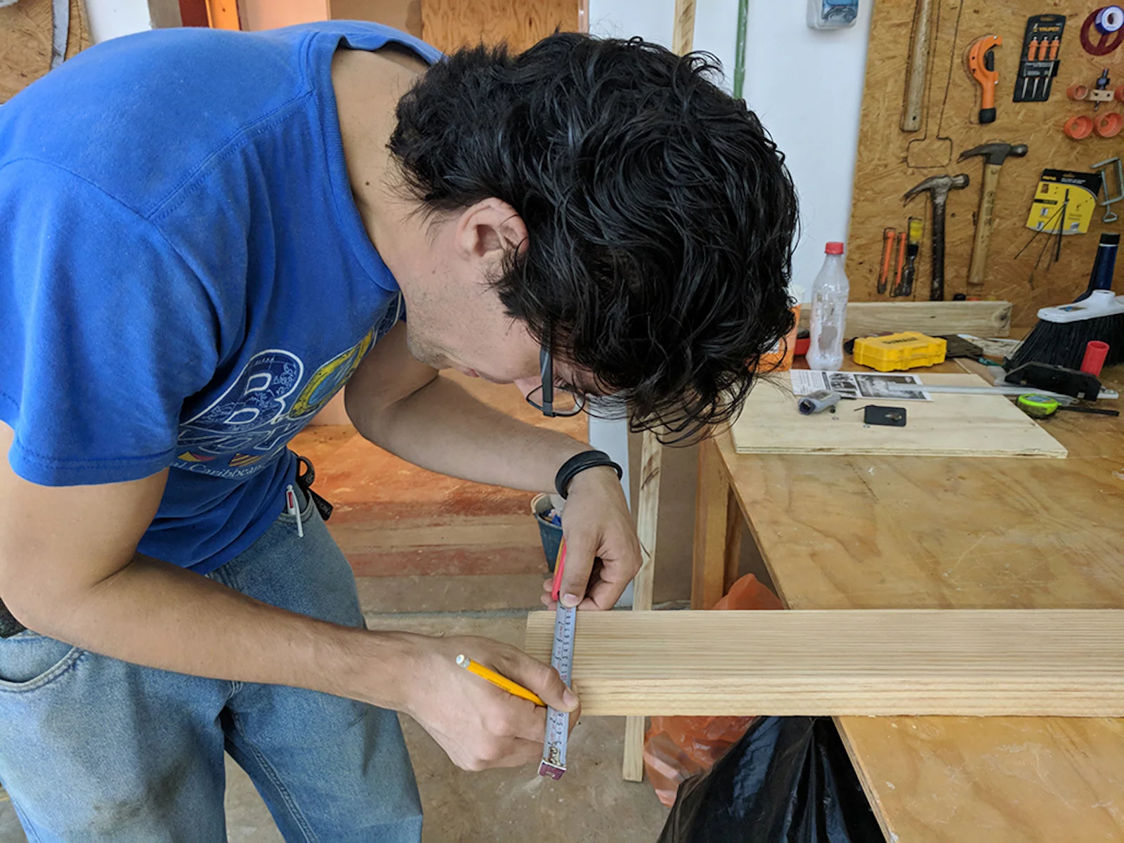 W8_wood frame 1.jpg