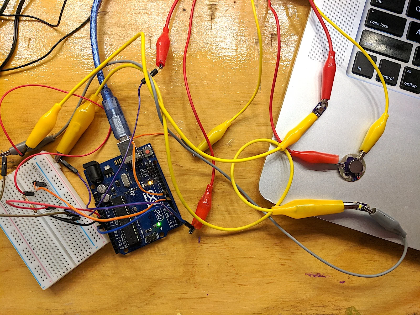 S2:W2_button + vibro + led.jpg