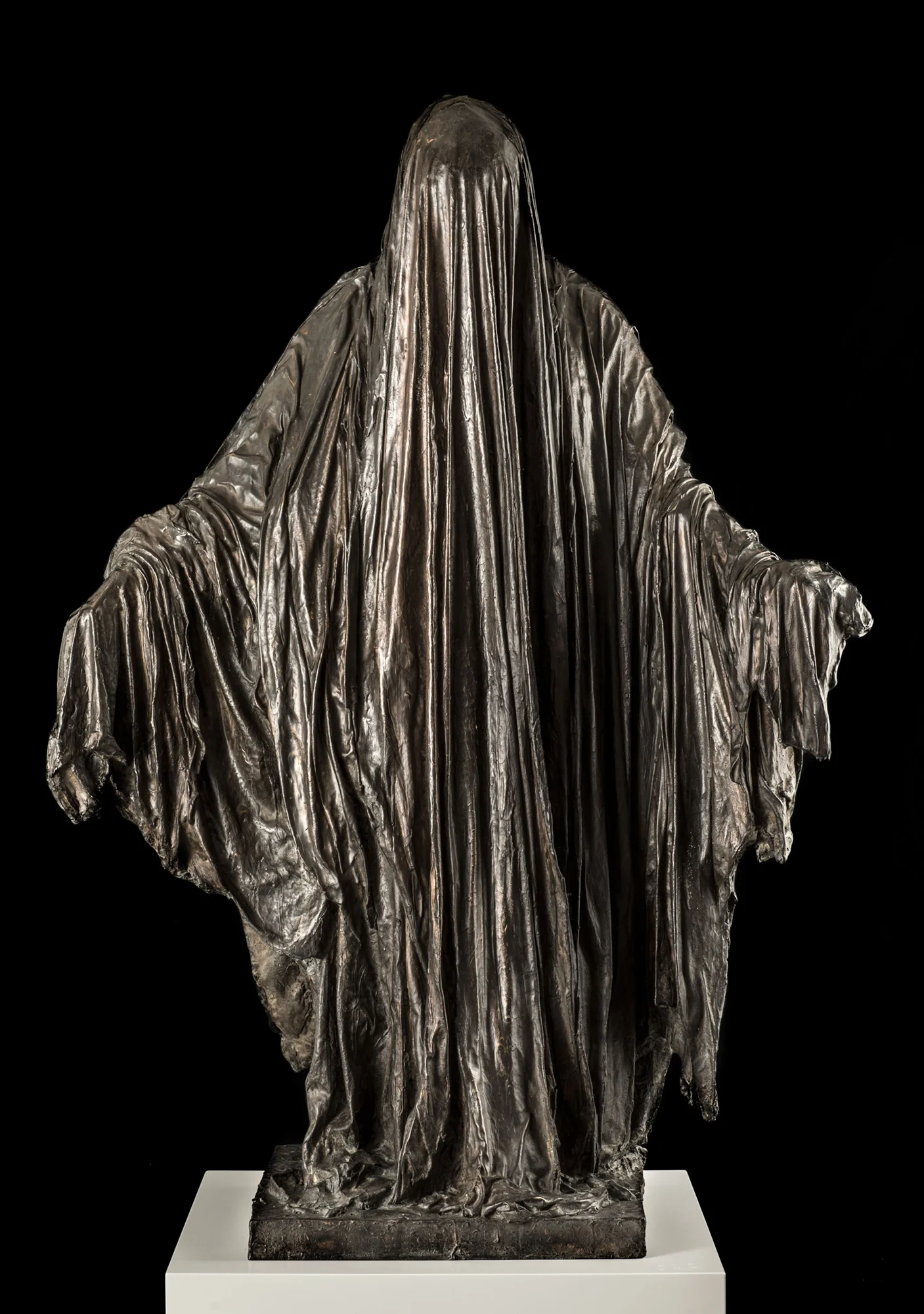 Sculpture by Christian Lemmerz