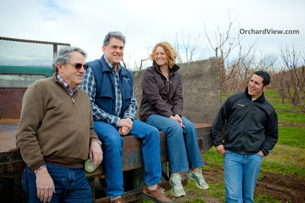 Bob Bailey, Ken Bailey, Brenda Thomas and David Ortega (Image copyright: Orchard View Inc. All rights reserved.)