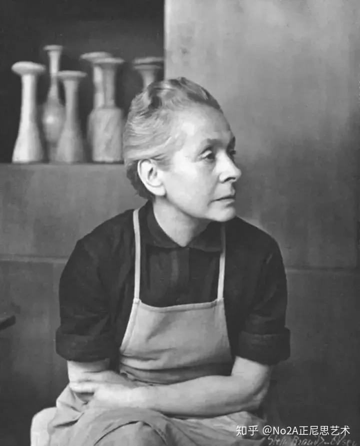 Lucie Rie (2).jpeg