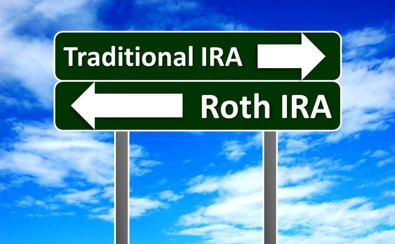 Traditional IRA vs Roth IRA Runey & Associates Wealth Management.jpg