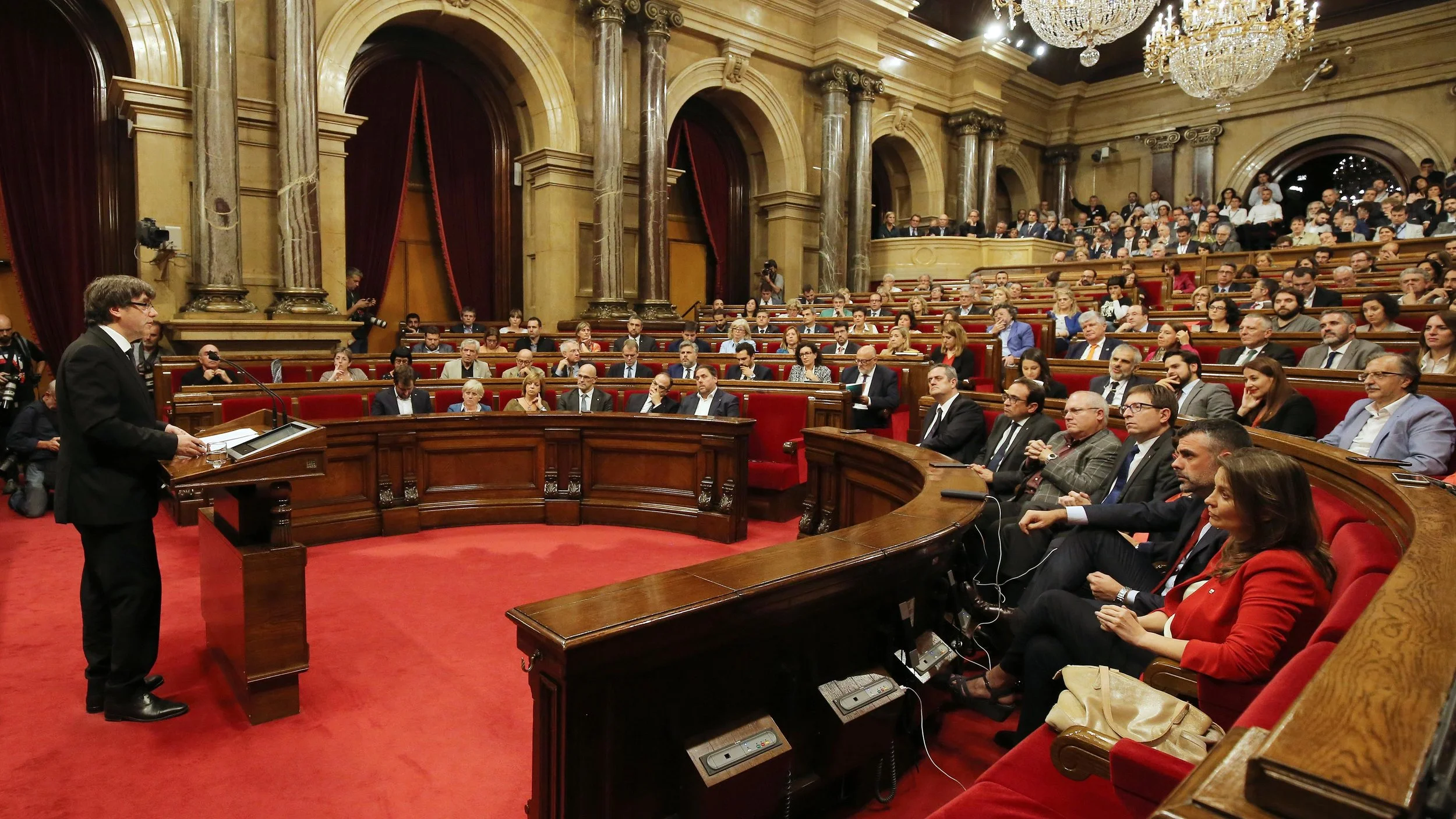 Catalonia's President, Carles Puigdemont, declares the creation of an independent Republic of Catalonia, photo from Wikimedia