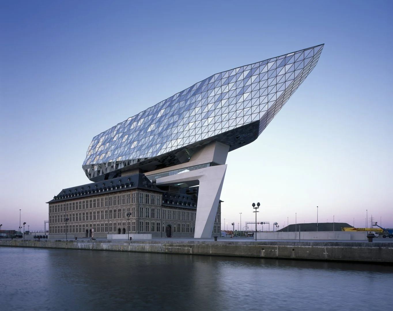 The Antwerp Port House - commissioned for by the Port Authority of Antwerp, photo from zaha-hadid.com