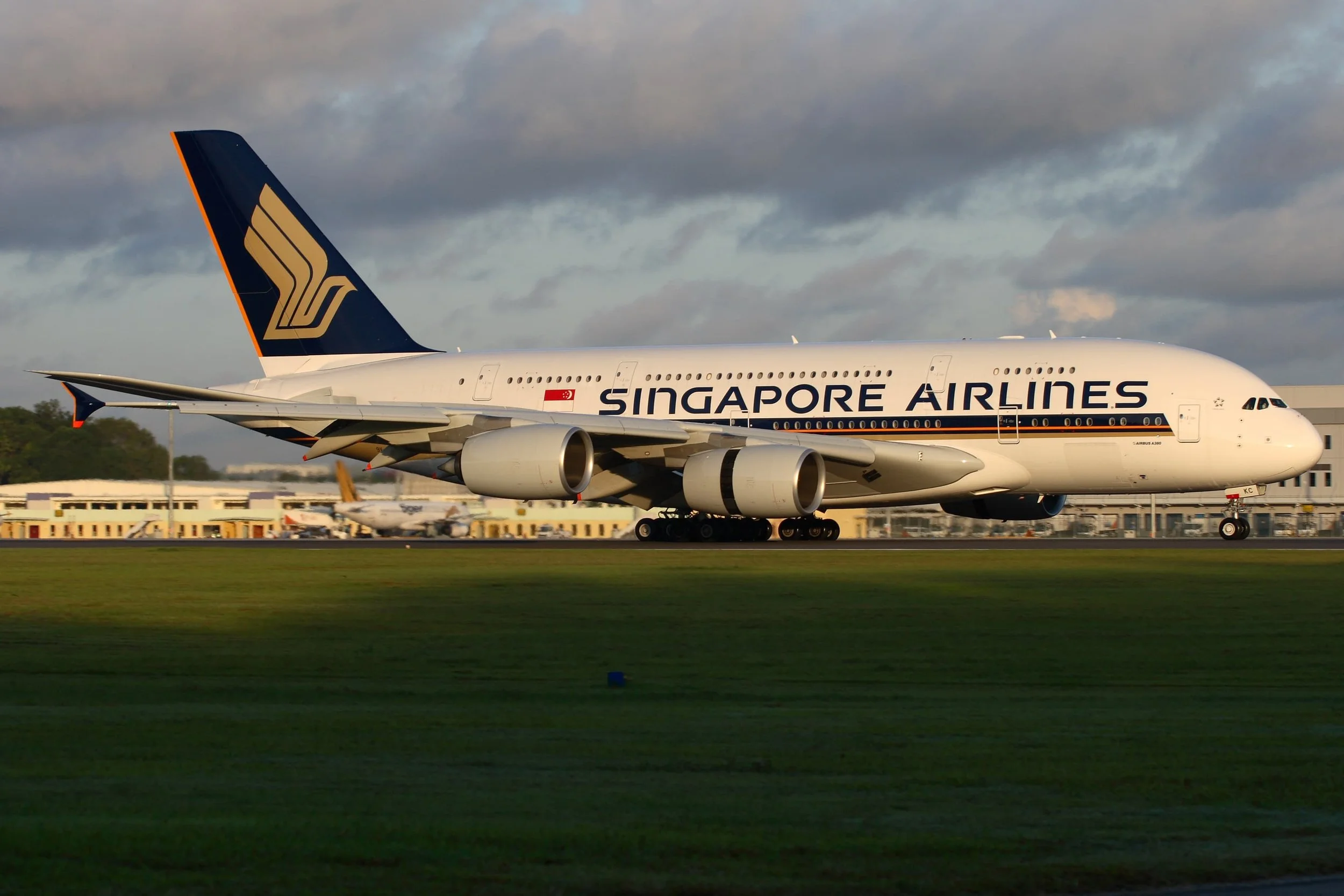acft-a380-2.jpg
