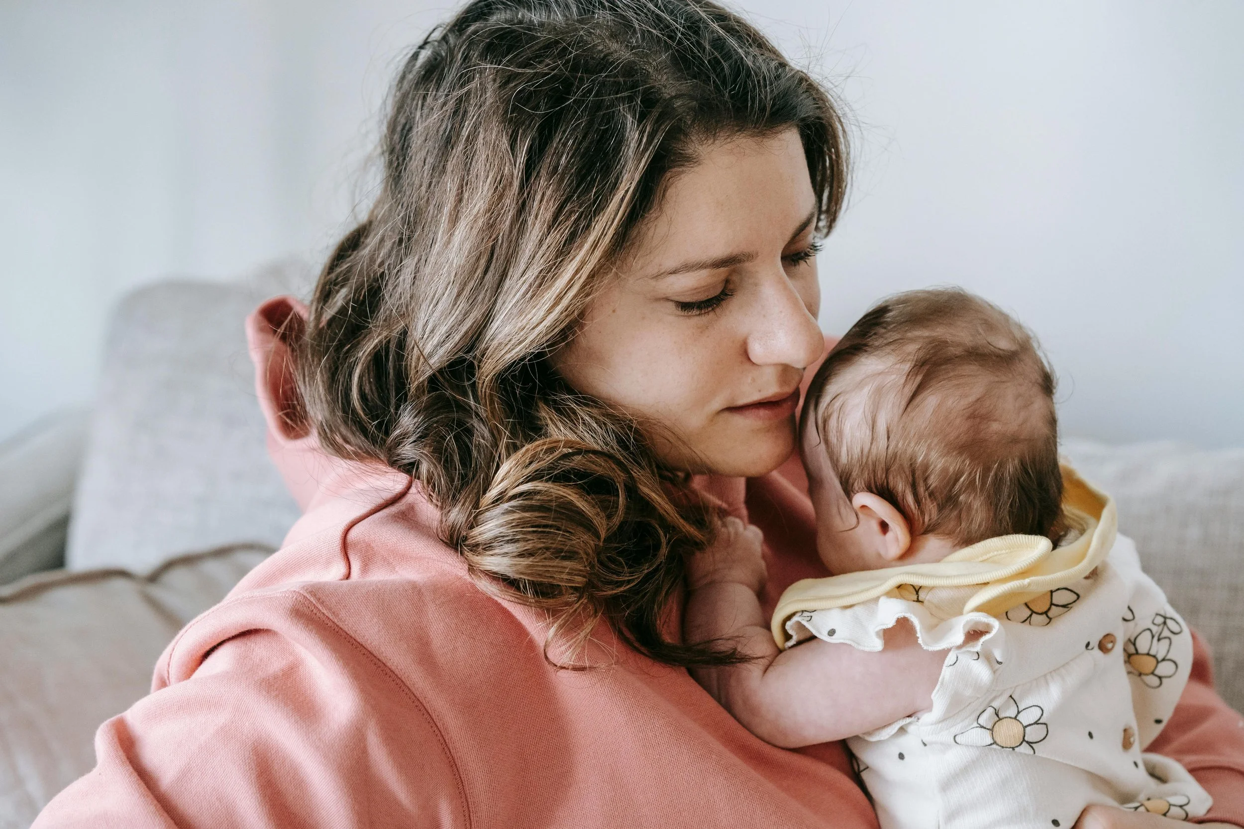 Does Pregnancy Change Your Brain and Body Forever? Understanding Motherhood, Identity Changes, and Matrescence