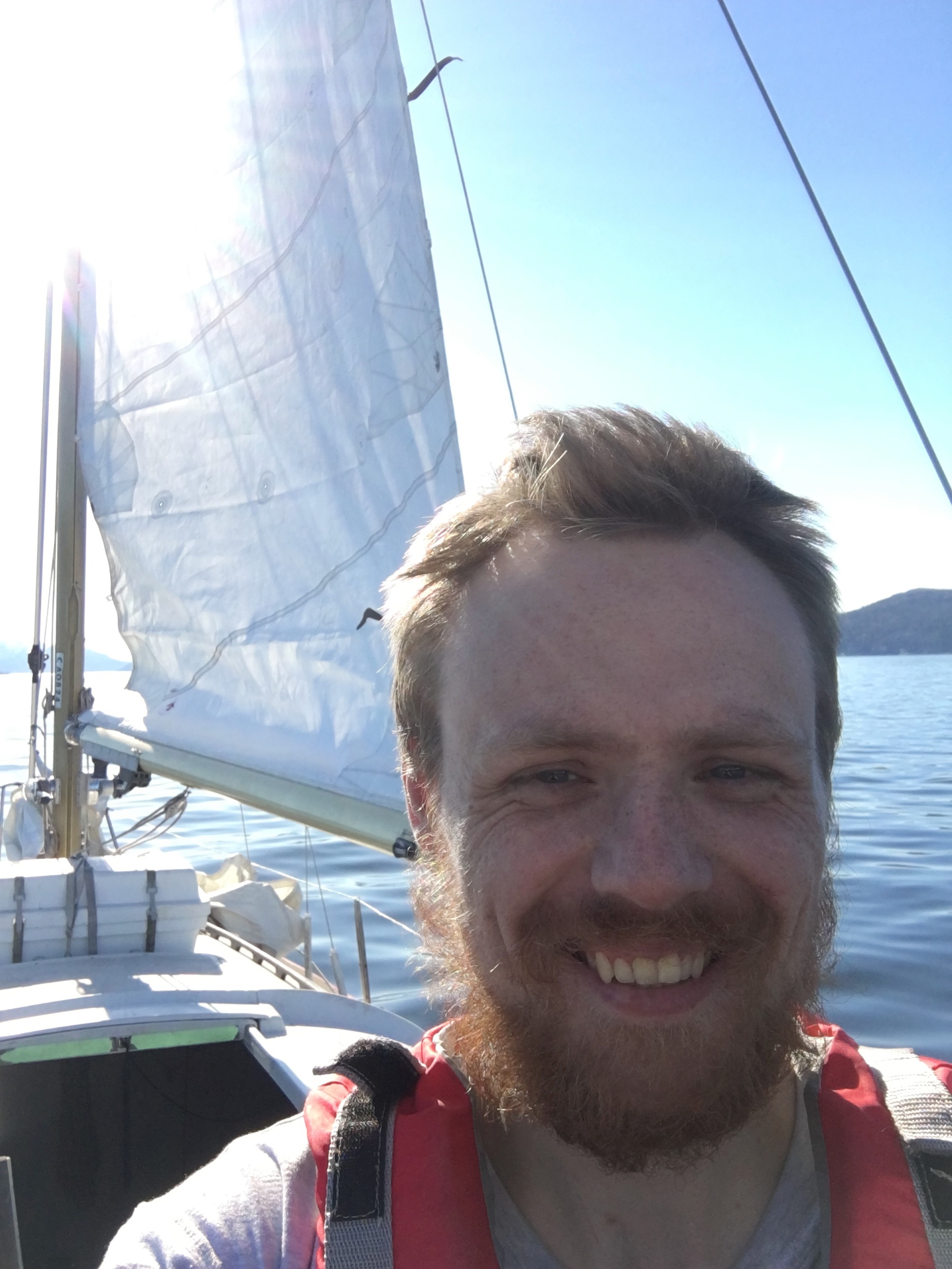Andreas smiling after getting rescued