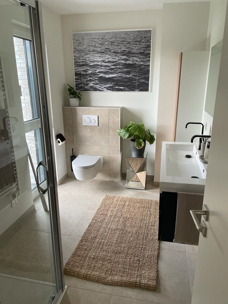 Salle de douche de la suite parentale
