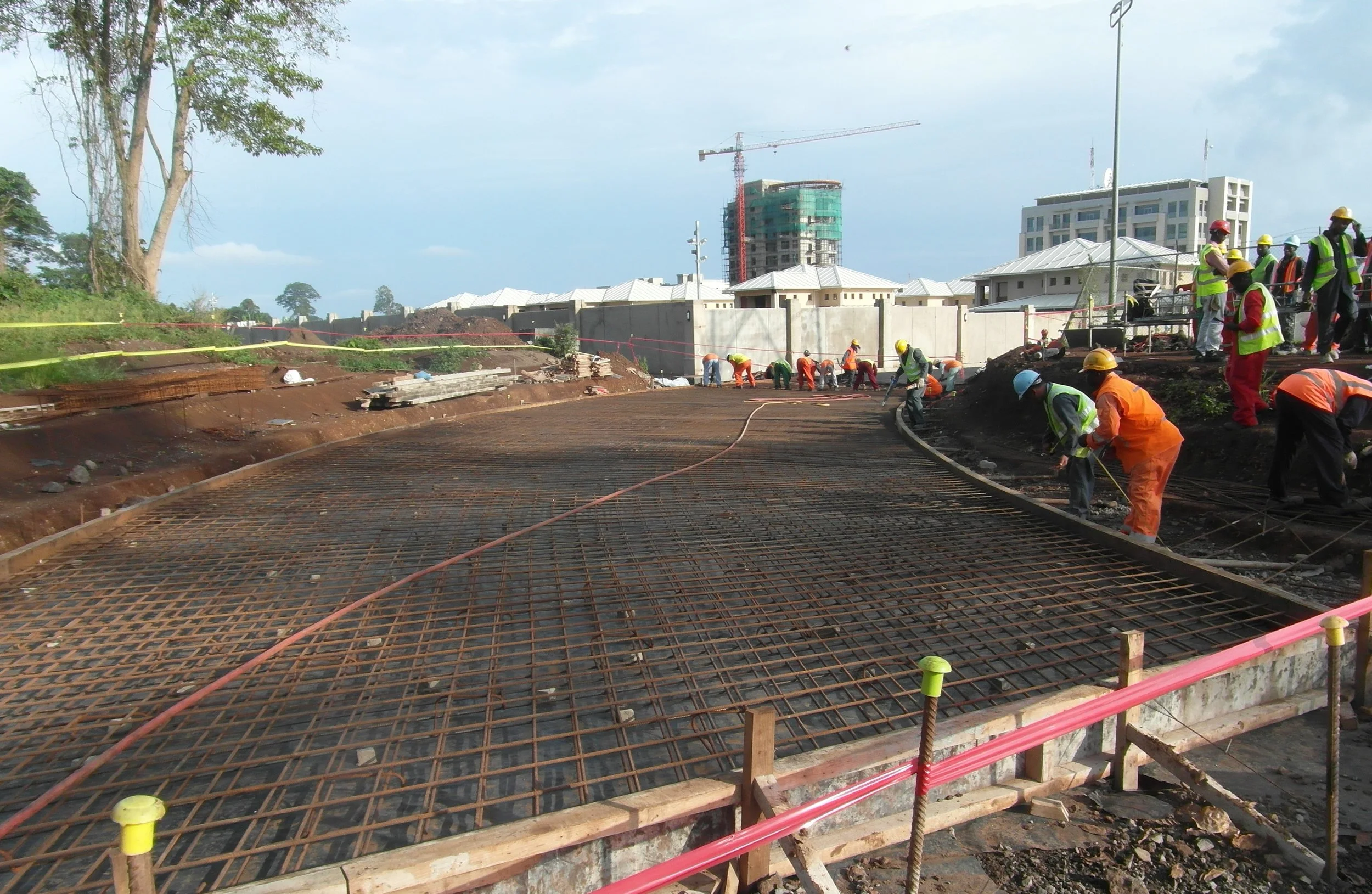 Noble concrete road Malabo Dos.JPG