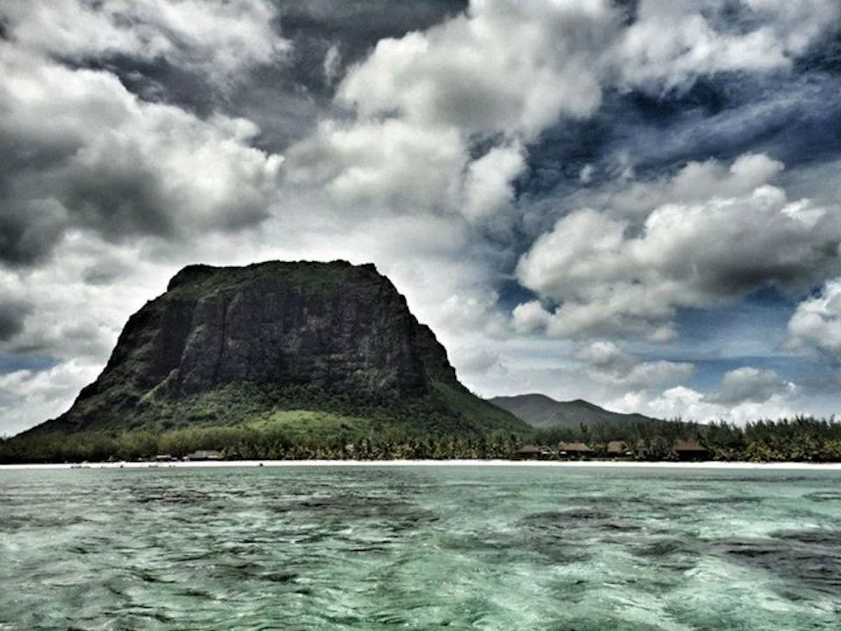 Le_Morne_Brabant_HDR.jpg