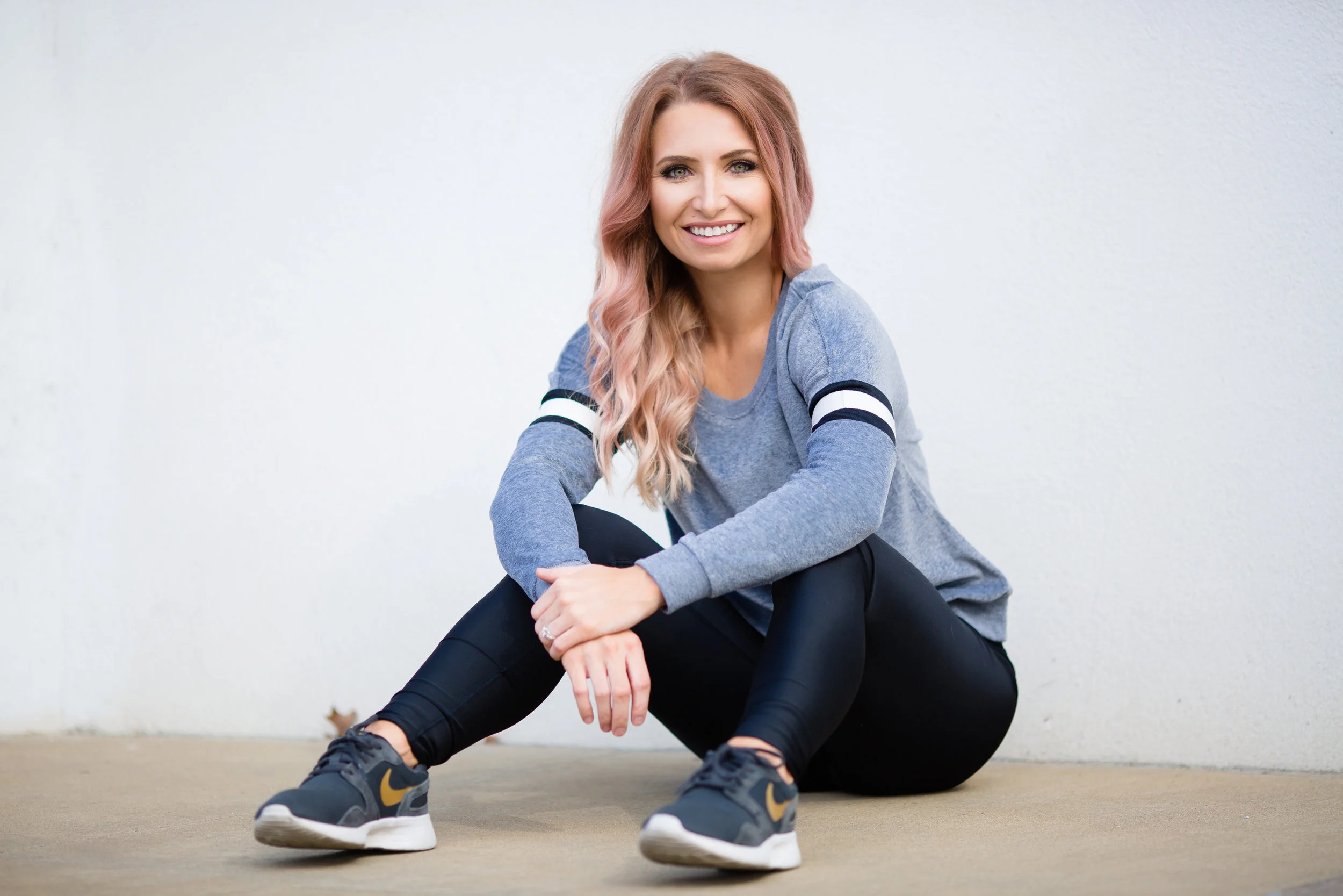 Amanda Adams Rowland Amanda Adams is a former international fitness cover model, marketing strategist, certified doula, and co-founder of Fresh Work. Without a whole lot of help, Amanda took a blog and her passion to make fitness and nutrition less confusing, and turned it into a thriving business with a social media following in the hundreds of thousands. After several years of selling diet programs, promoting supplements companies, and supporting an industry that profited off women's failures, she now spends her time educating women on the harmful effects of diets and the impossible standards that the fitness industry places on women. Amanda's work is driven by a passion to see diverse and inclusive marketing initiatives that create space for women to feel welcomed and encouraged as they navigate their own self-acceptance journey. In December 2017, Amanda completed her training to become a certified Doula. She's looking forward to supporting women and new moms as they navigate the brutiful process of pregnancy and child birth. 