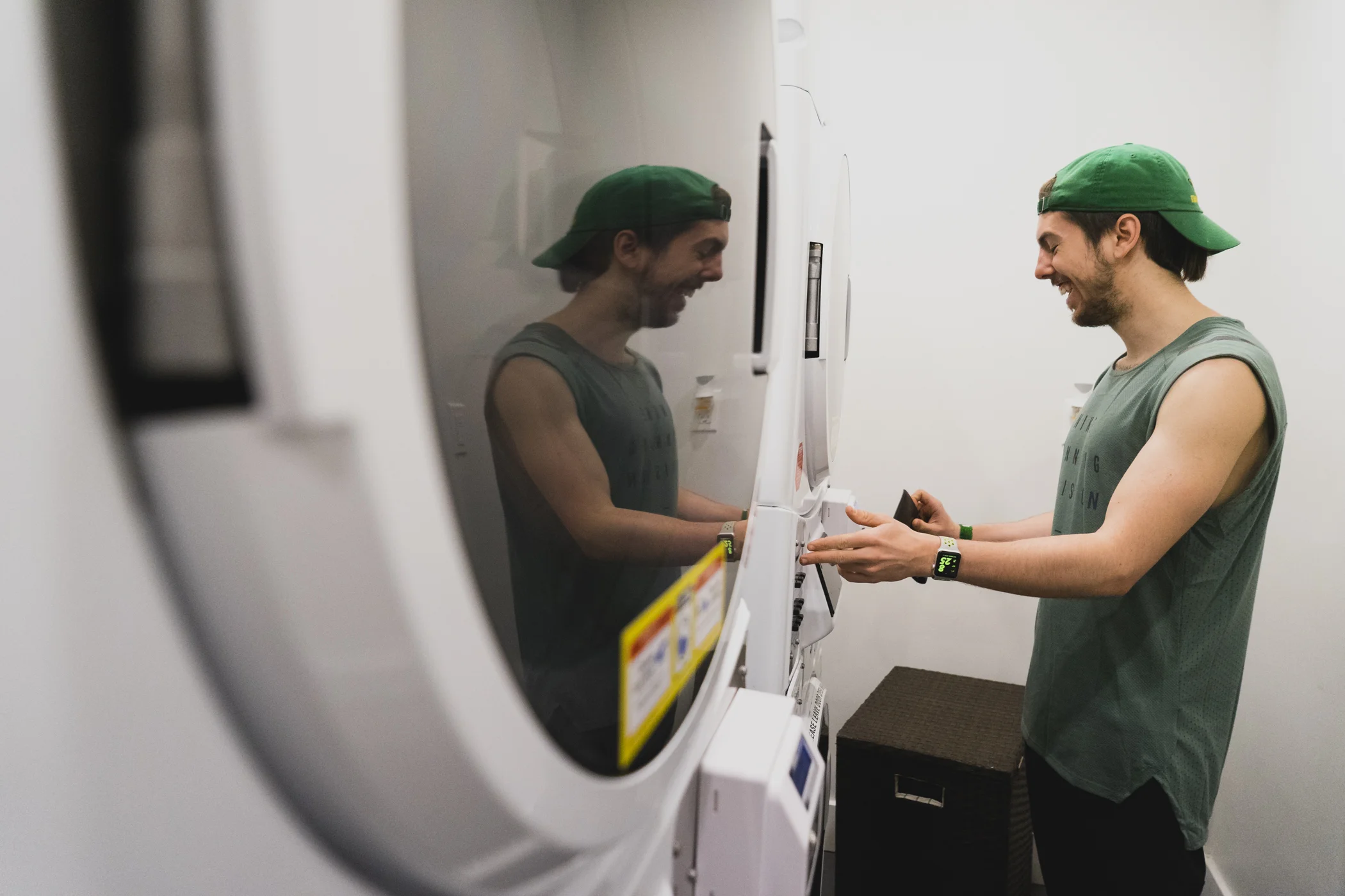 Rossi prepares for his track session with some long overdue chores
