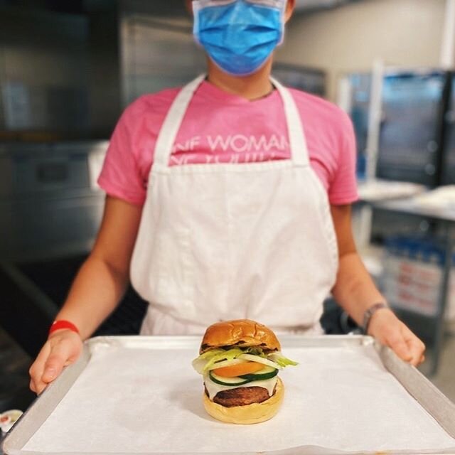 @beyondmeat has made a pledge to donate over 1 million Beyond Burgers to those in need. Proud to work with them to provide meals to Harris Health Ben Taub Hospital in Houston &amp; Lotus House Women's Shelter in South a Florida with the help of @dunk