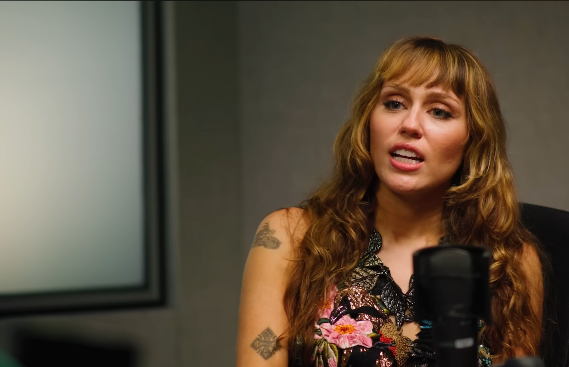 NYT The Interview - Miley Cirus (podcast) // cinematographer