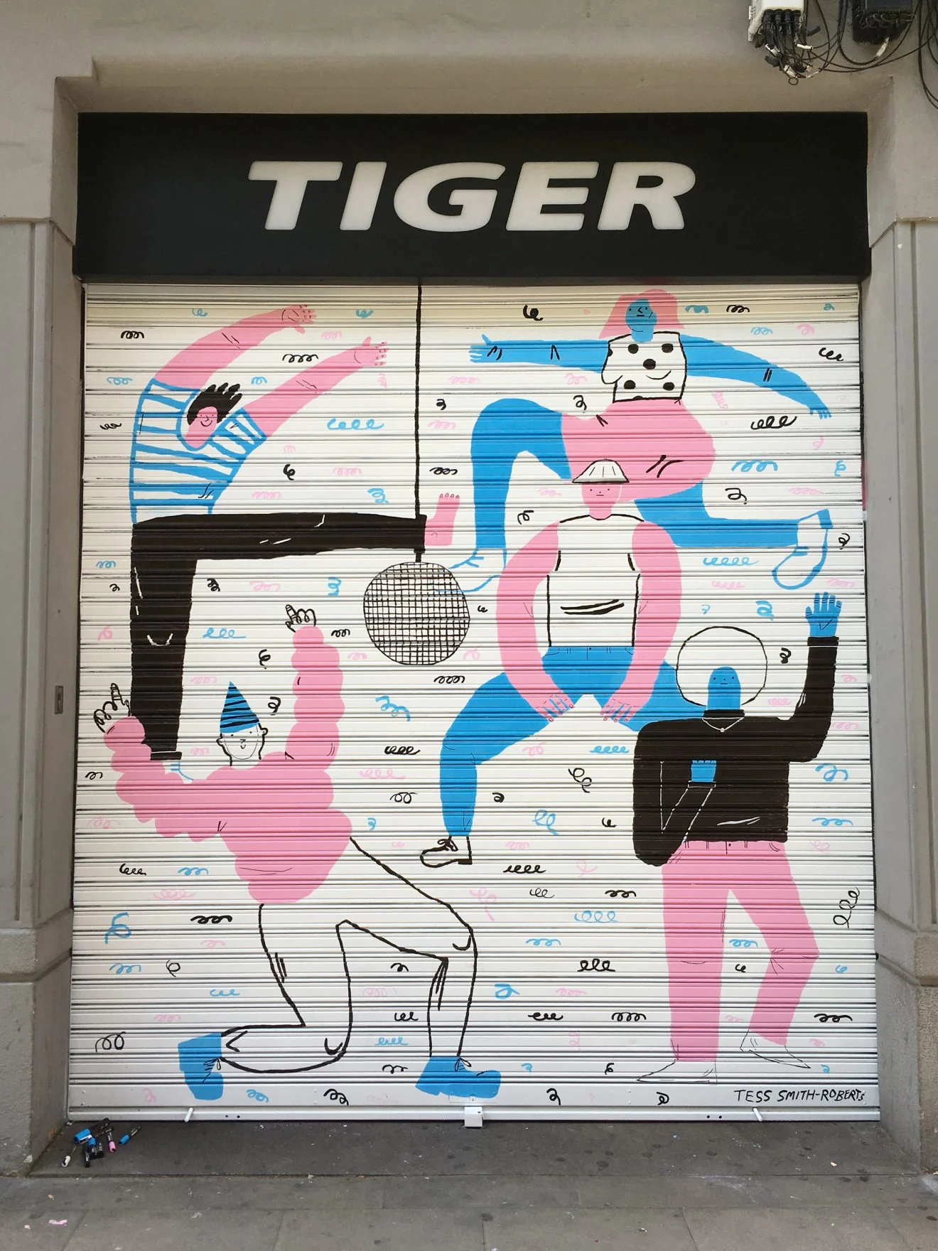 tiger mural1.jpg