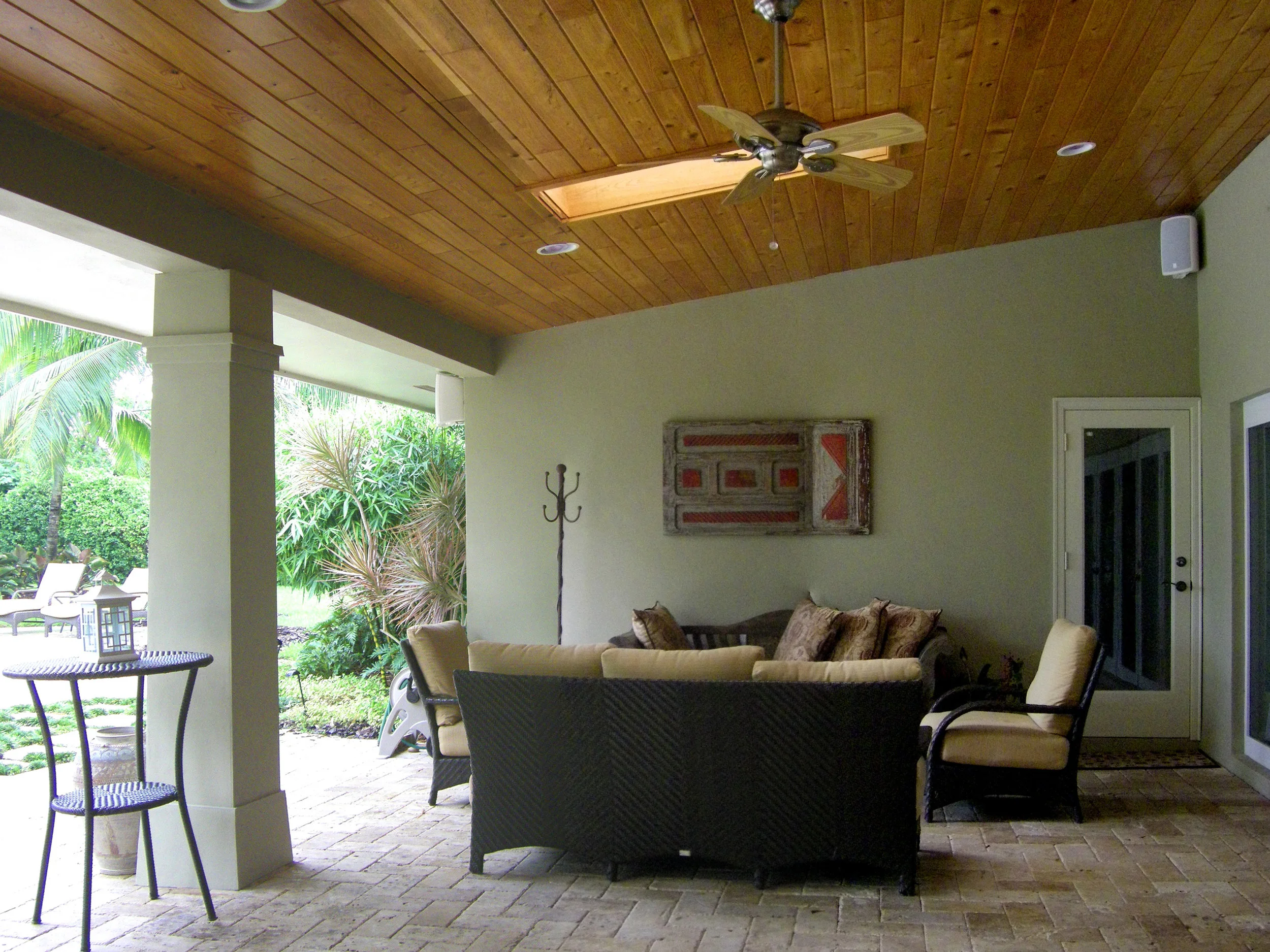 patio 02.jpg