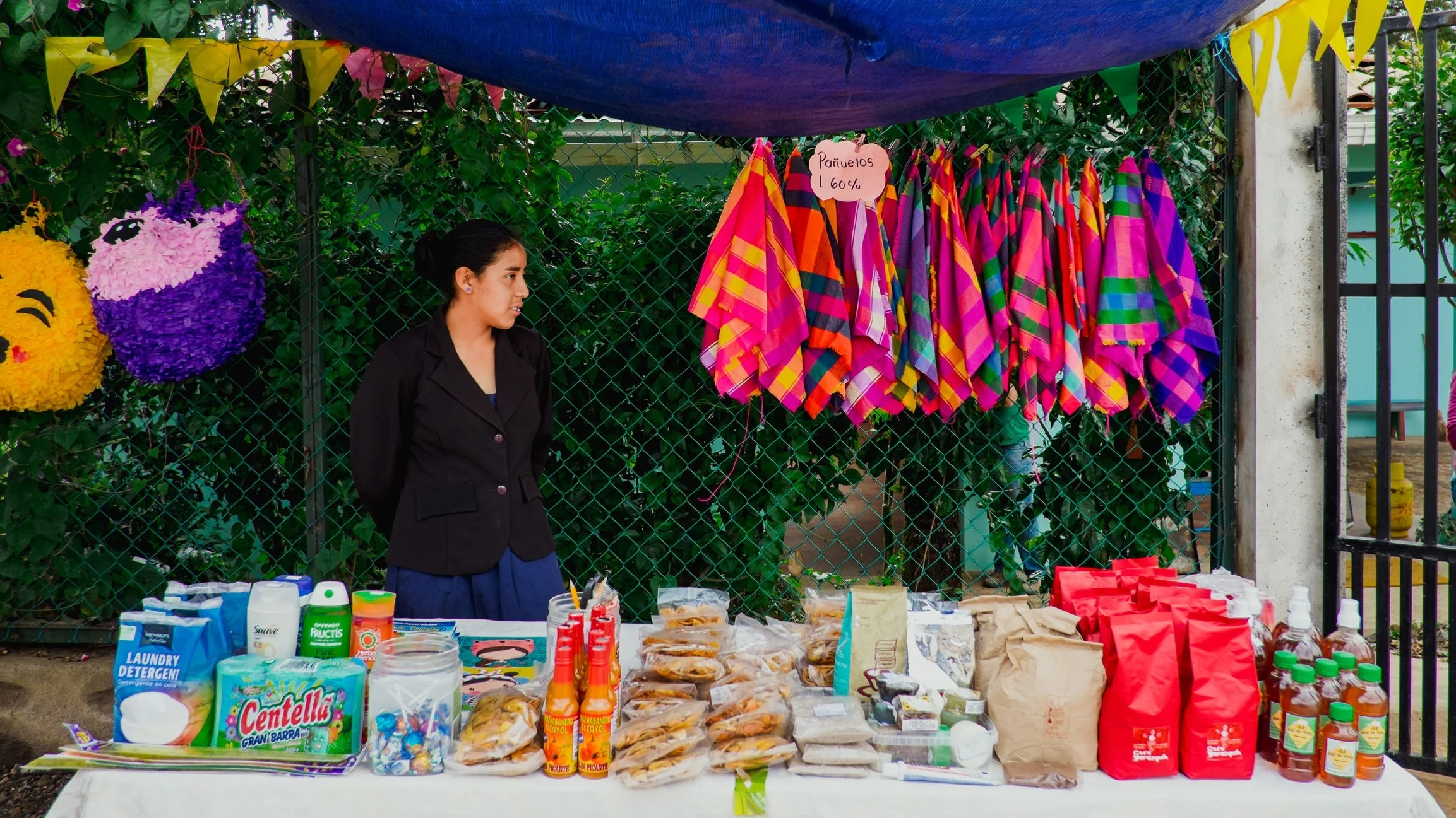SundayFarmersMarket.jpg