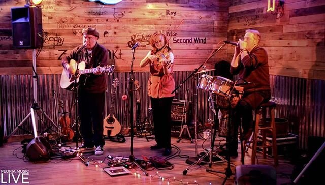It's going to be an extended weekend of live music in Peoria... Here's your Friday-Sunday list, with a NYE list to come out soon!

Say THANK YOU to our sponsor EVB Audio by hopping over and liking their page! EVB Audio is able to handle small to mid-