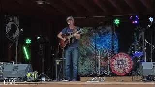 Isaac Durst - The Race is On