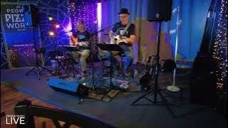 Strummin' Mojo - It Never Rains in Southern California