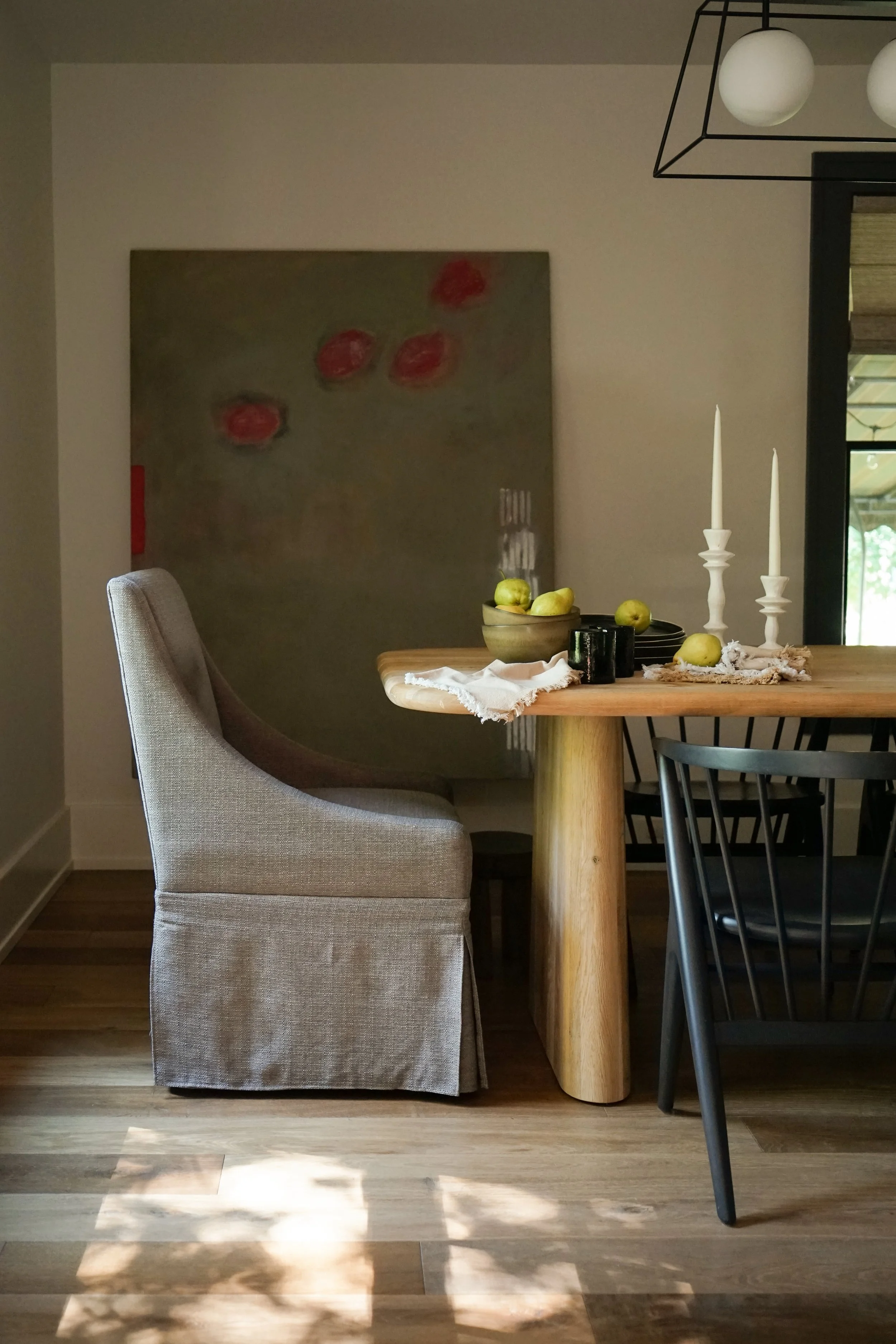deluke-dining.jpg