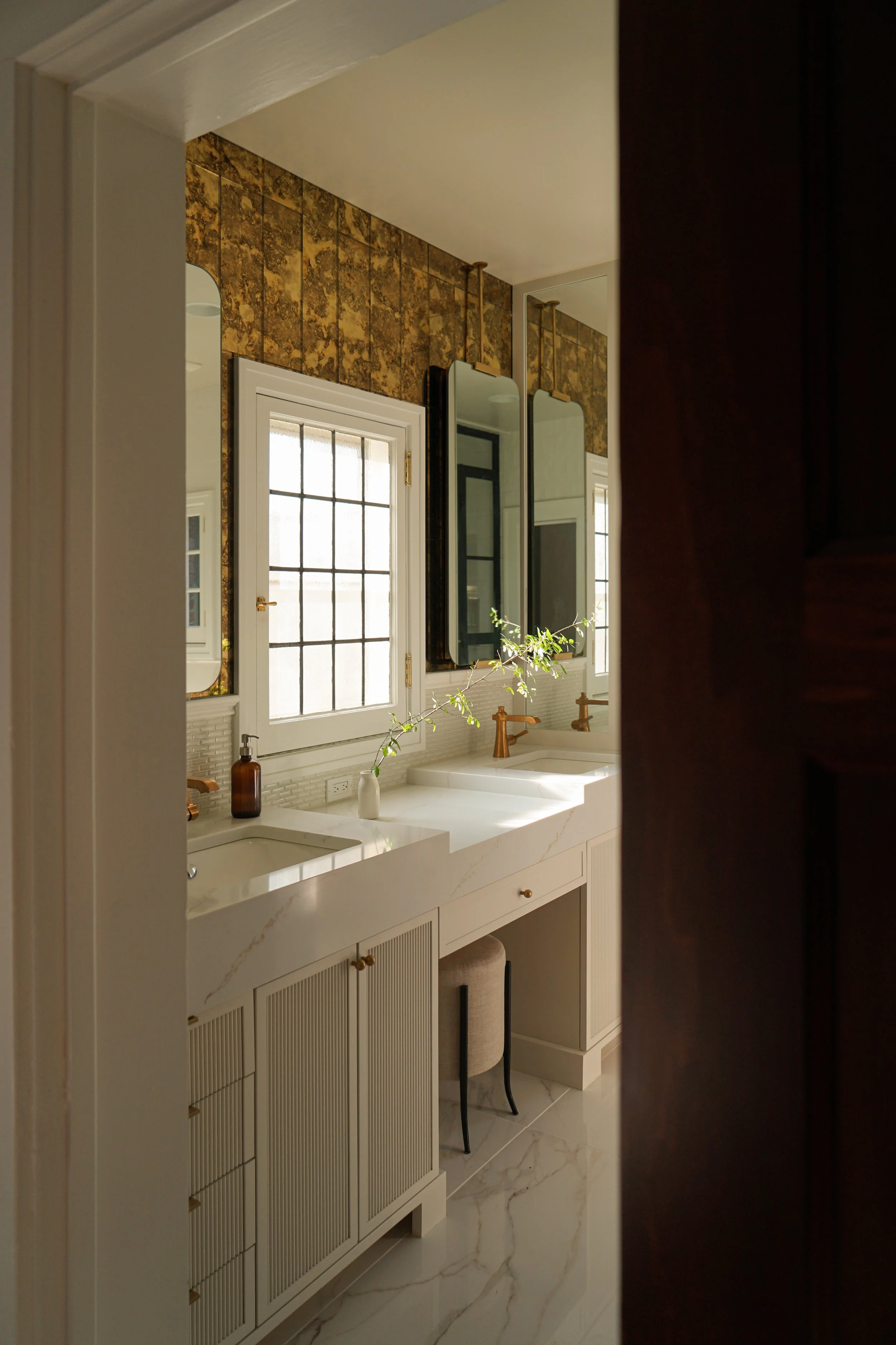 deluke-masterbath-1.jpg