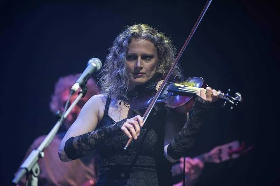 Lesley Alhambra Skyrie .jpg