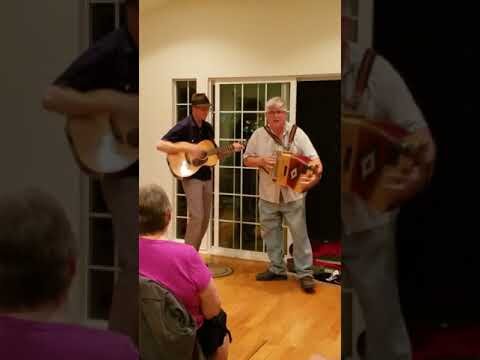 John Whelan (accordion) & Flynn Cohen (guitar) - Polkas