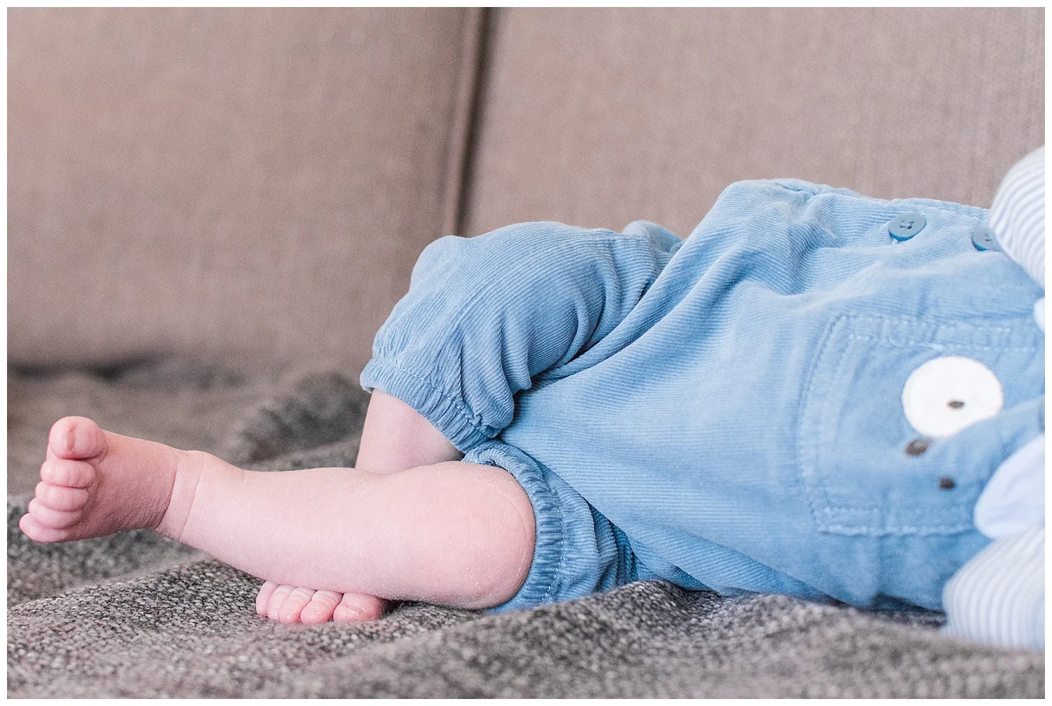 Liz_Toms_Photography_Lifestyle_Photographer_Rhos_on_Sea_Colwyn_Bay_Llandudno_Newborn