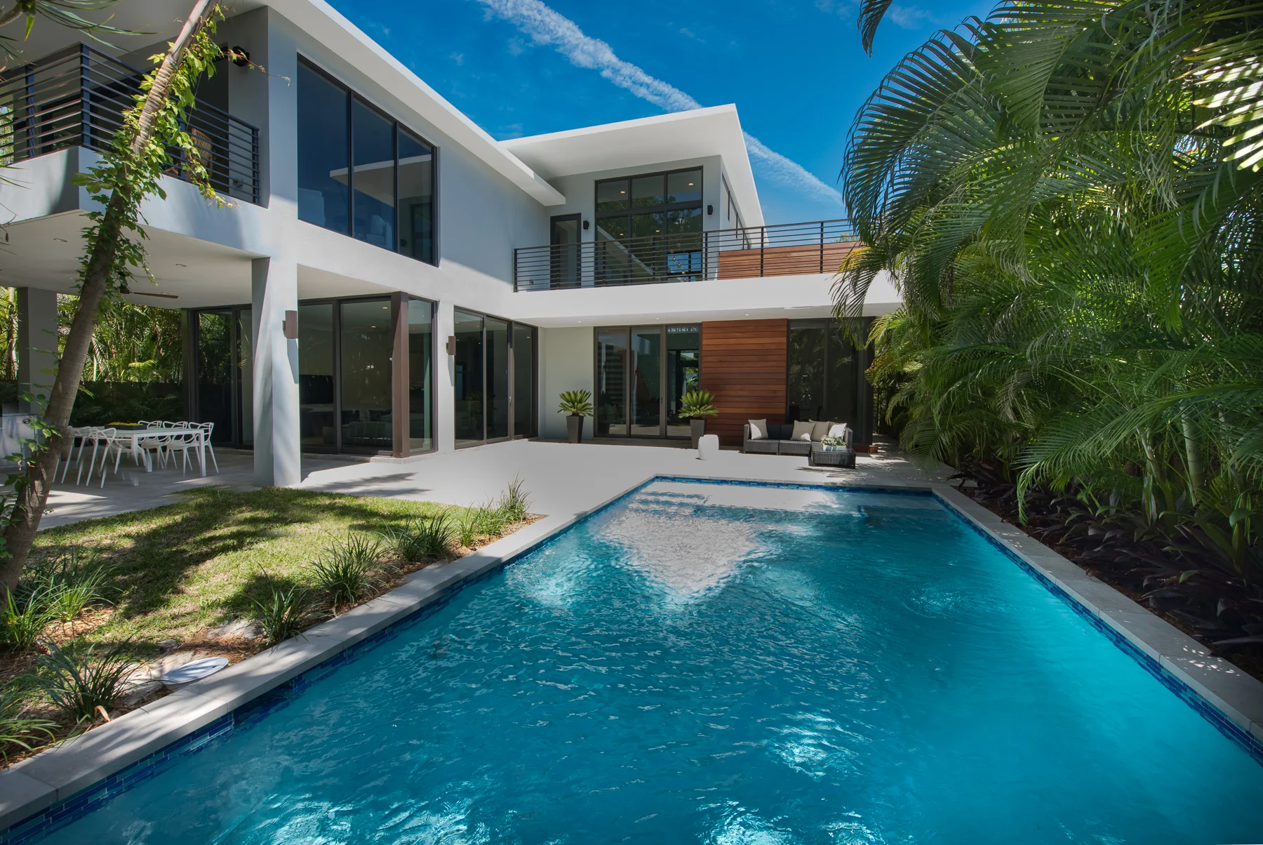 02 A Remarkable Tropical Oasis.jpg