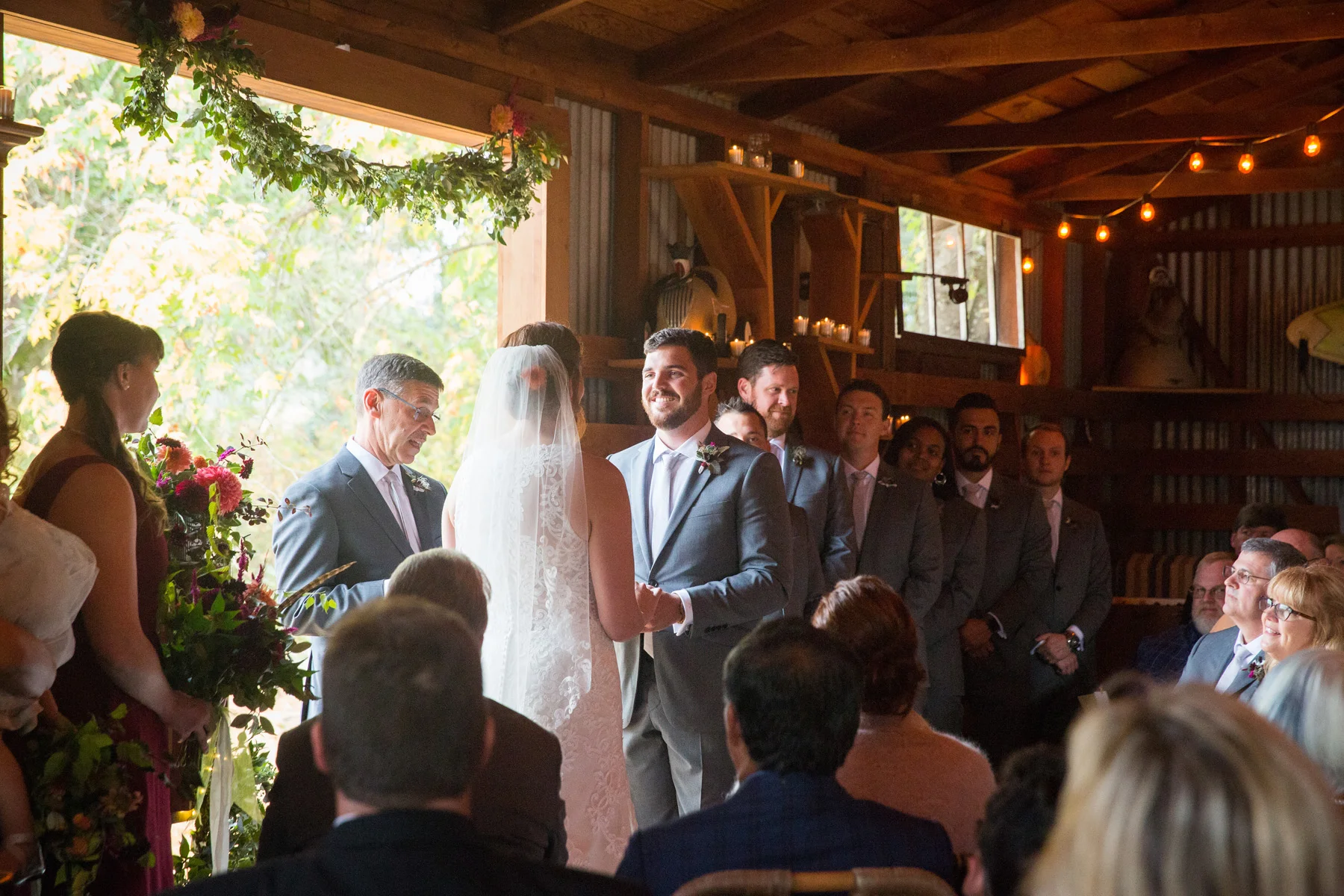 janaeshieldsphotography_meghannandjim_boonvillehotel_ca_024.jpg
