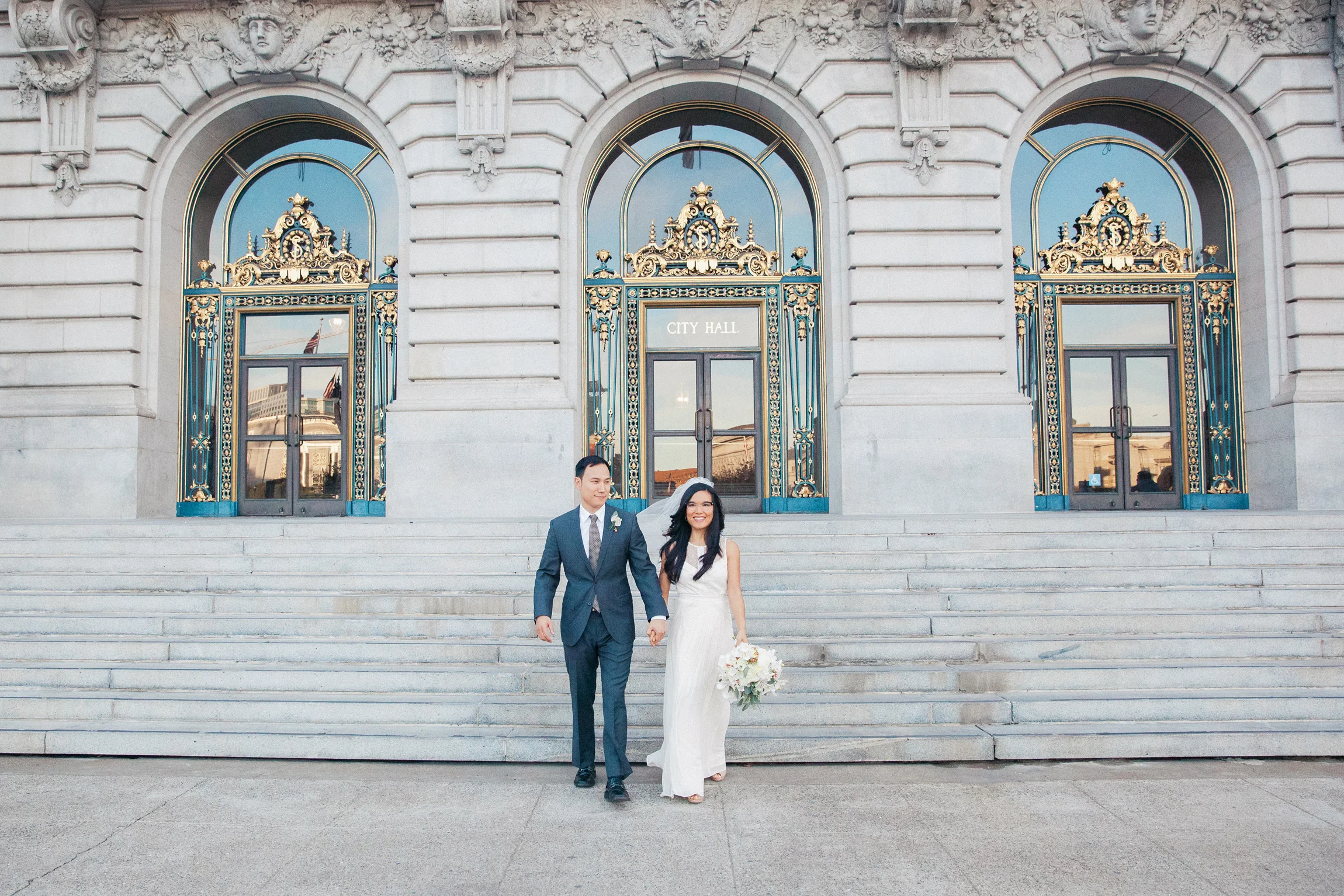 022_janaeshieldsphotography_sanfrancisco_cityhall_weddings.jpg