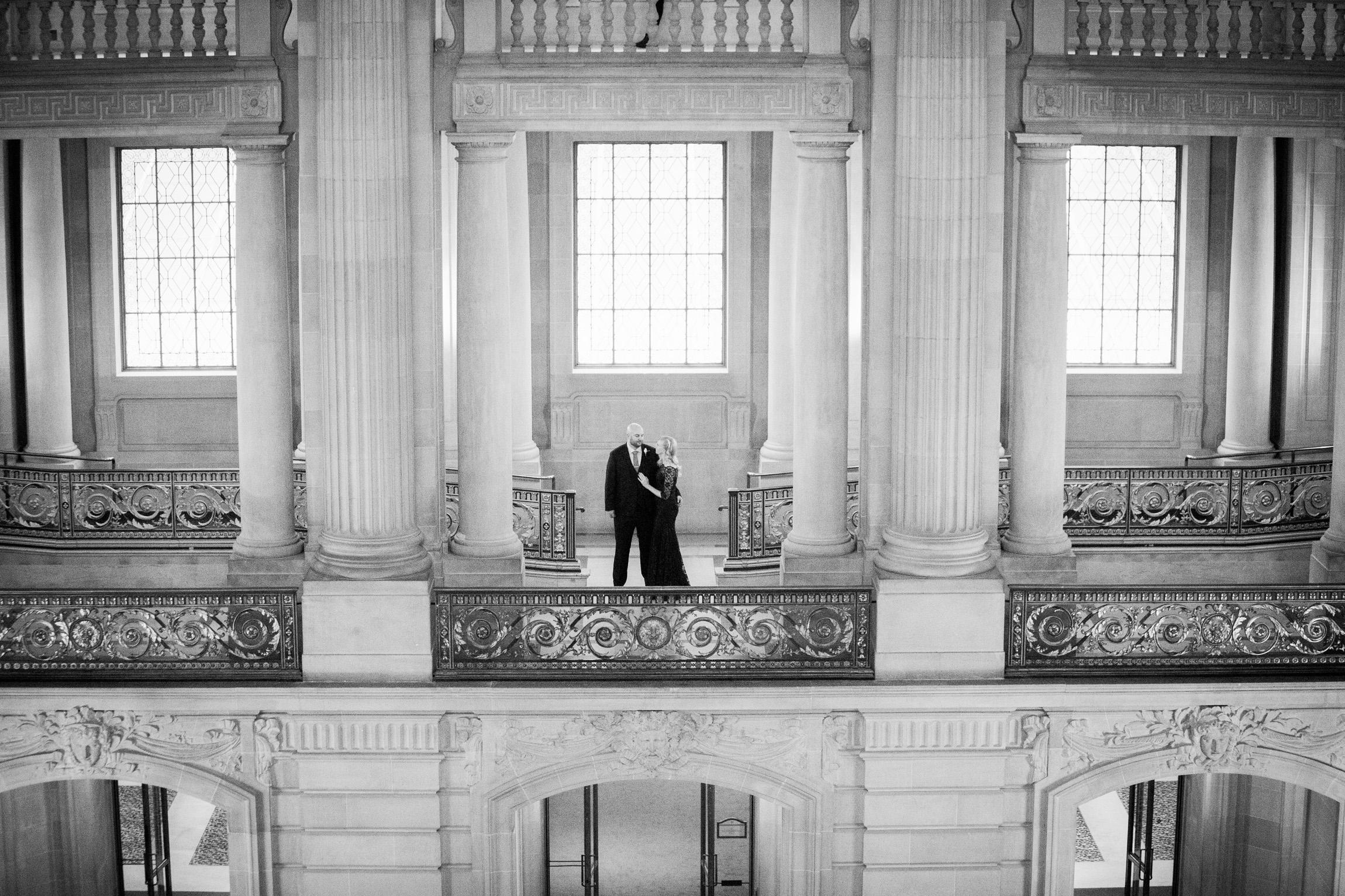 045_janaeshieldsphotography_sanfrancisco_cityhall_weddings.jpg