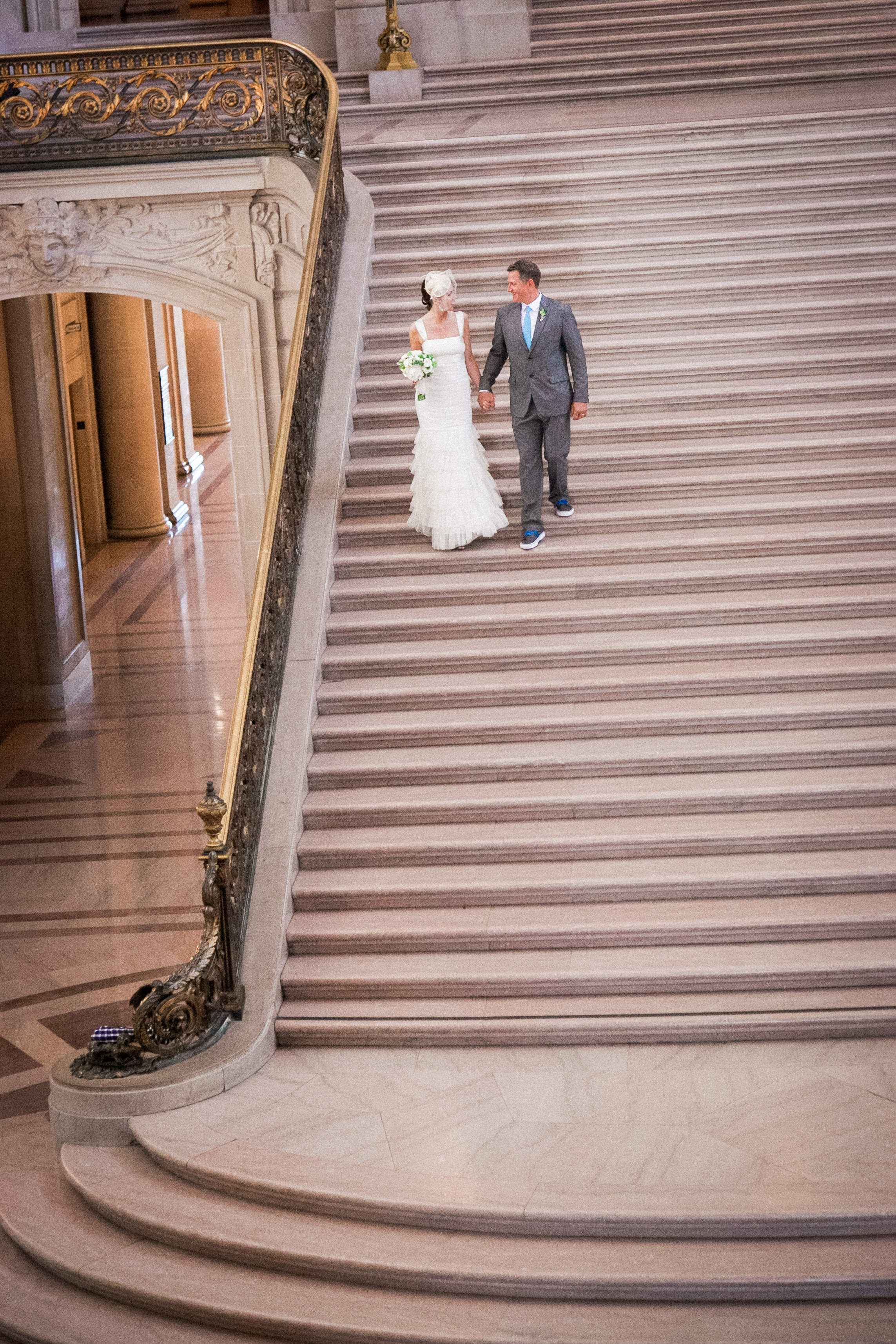 015_janaeshieldsphotography_sanfrancisco_cityhall_weddings.jpg