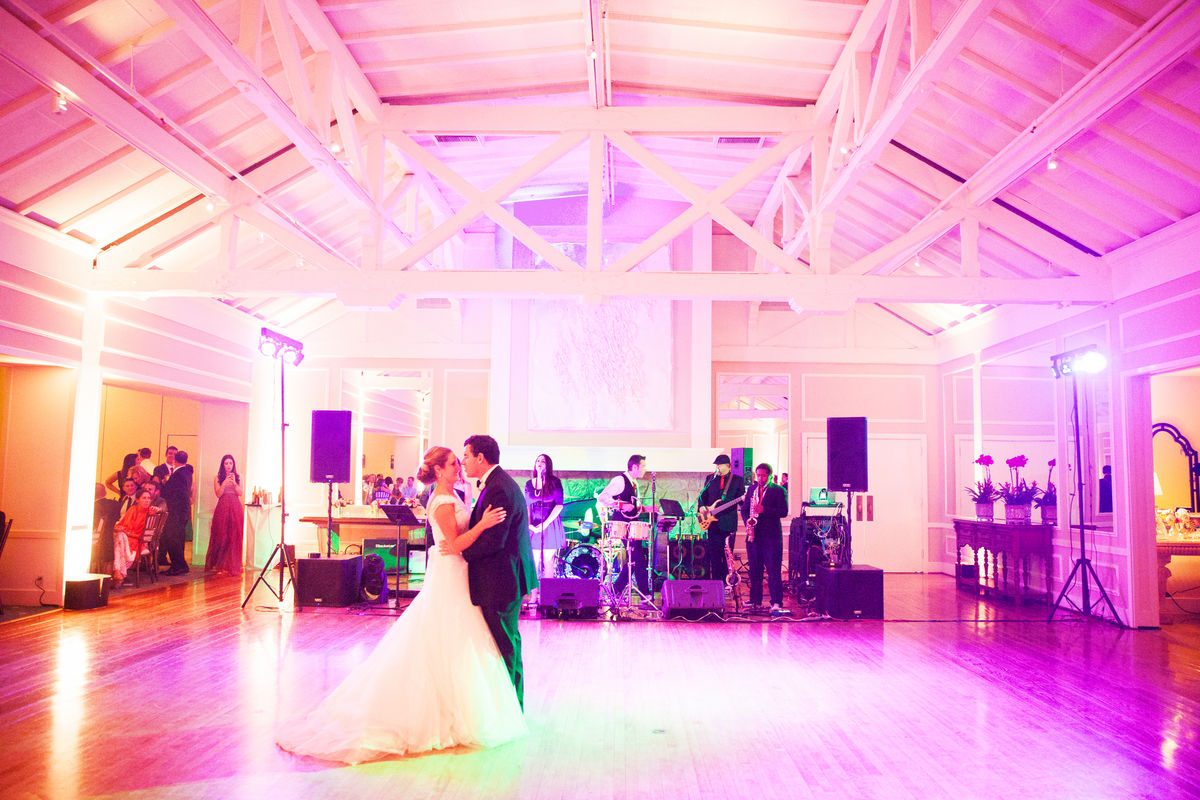 janaeshieldsphotography_sanfrancisco_menlocircusclubwedding_079.jpg