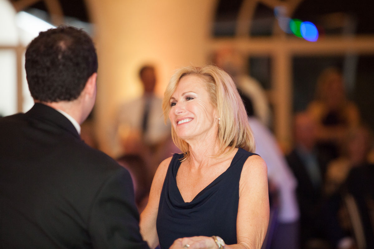 janaeshieldsphotography_sanfrancisco_menlocircusclubwedding_082.jpg