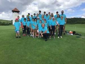  DĚTSKÝ GOLFOVÝ PŘÍMĚSTSKÝ TÁBOR S ANGLIČTINOU