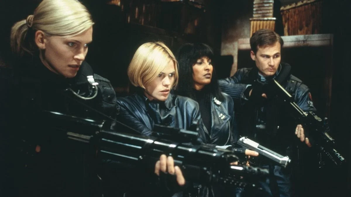 Halloween Horror: Ghosts of Mars (2001)