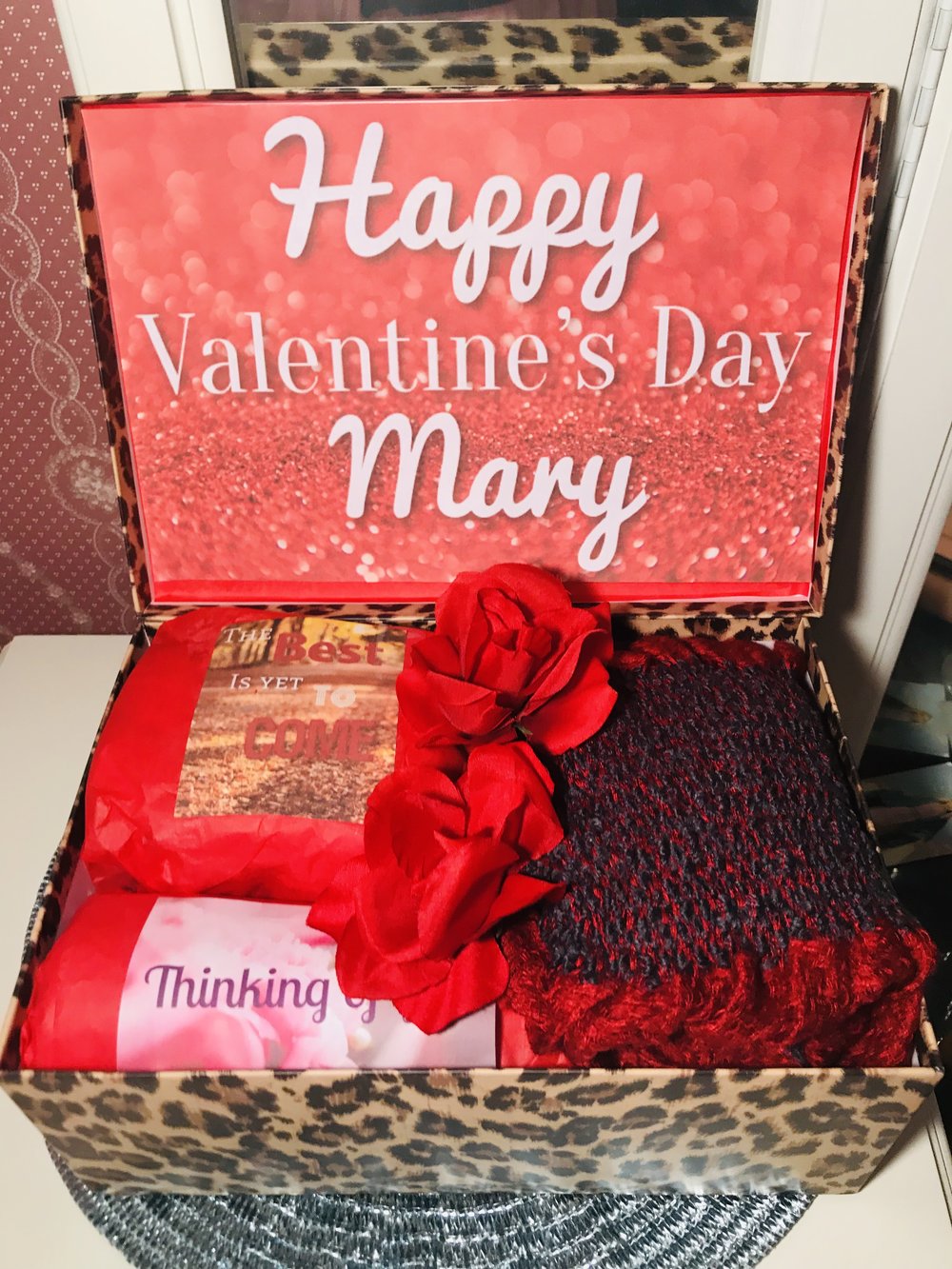 SUPER DELUXE Personalized Valentine Gift Box. Best Valentine Gift for  Girlfriend. — YouAreBeautifulBox
