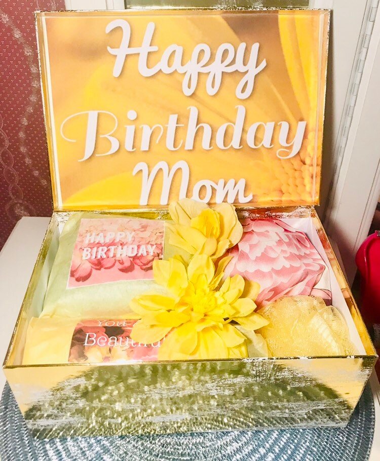 DELUXE Mom Birthday Youarebeautifulbox.birthday Gift Box for Mom. Mom Bday  Personalized Mom Gift. Mom Care Package. Mom Birthday Gift Ideas. 